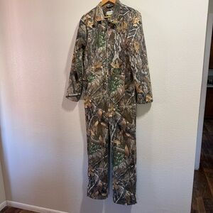 Magellan Outdoors Camo Coveralls XL Hunting 2 Way Zip Front Utility Workwear